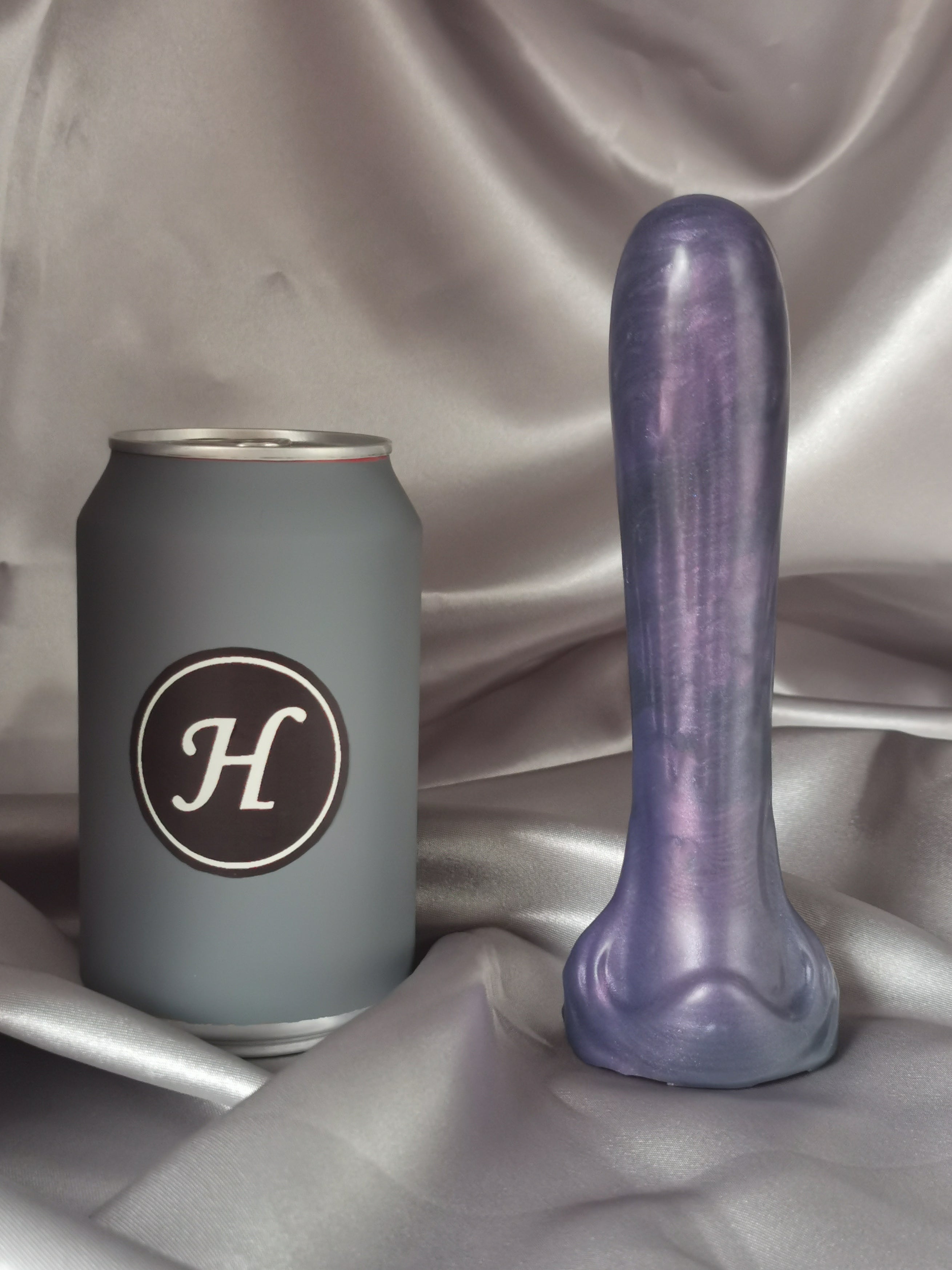 Wonder Black Colorshift Pink Blue (Small, Medium A10)