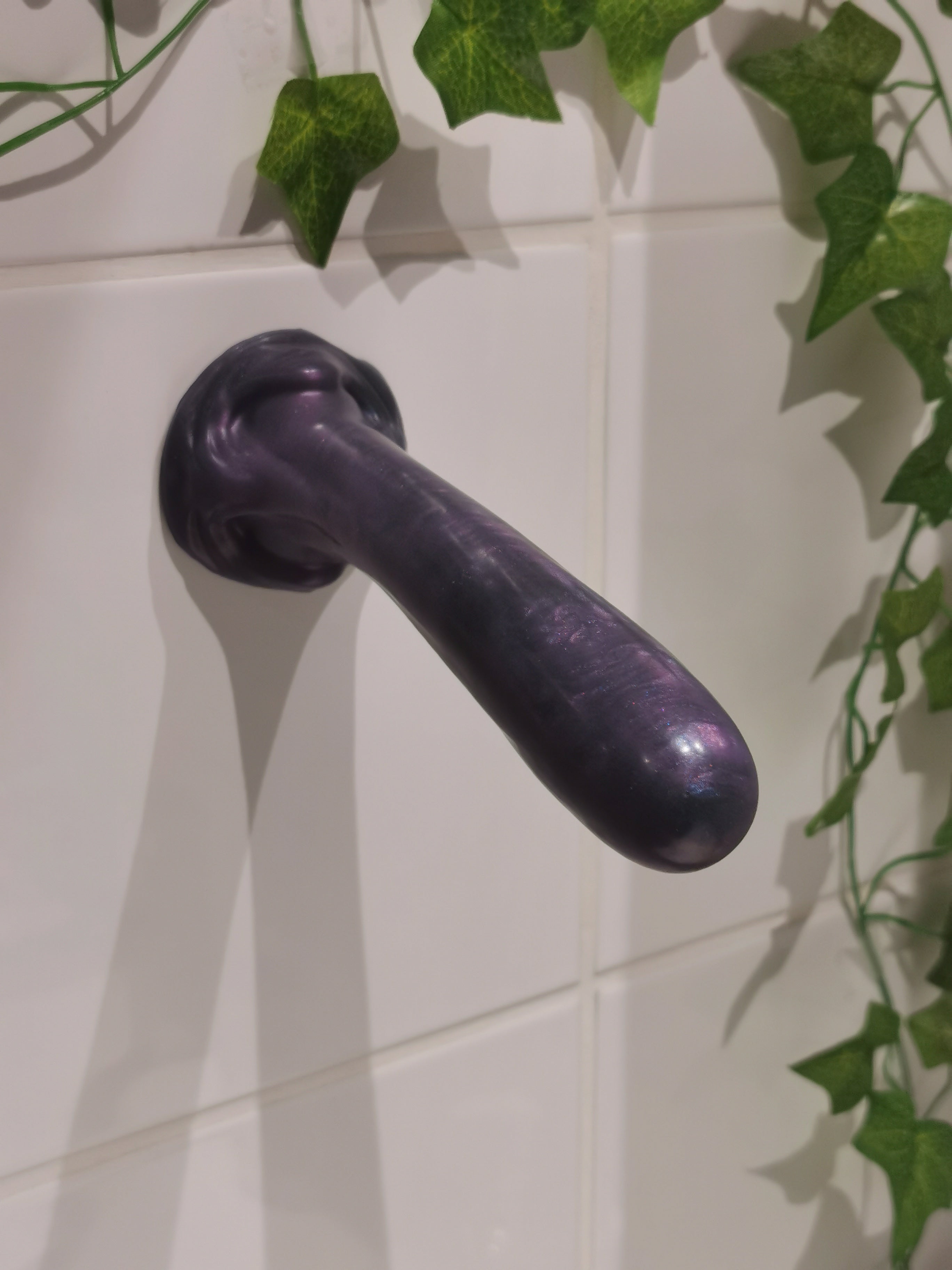 Wonder Black Colorshift Pink Blue (Small, Medium A10)