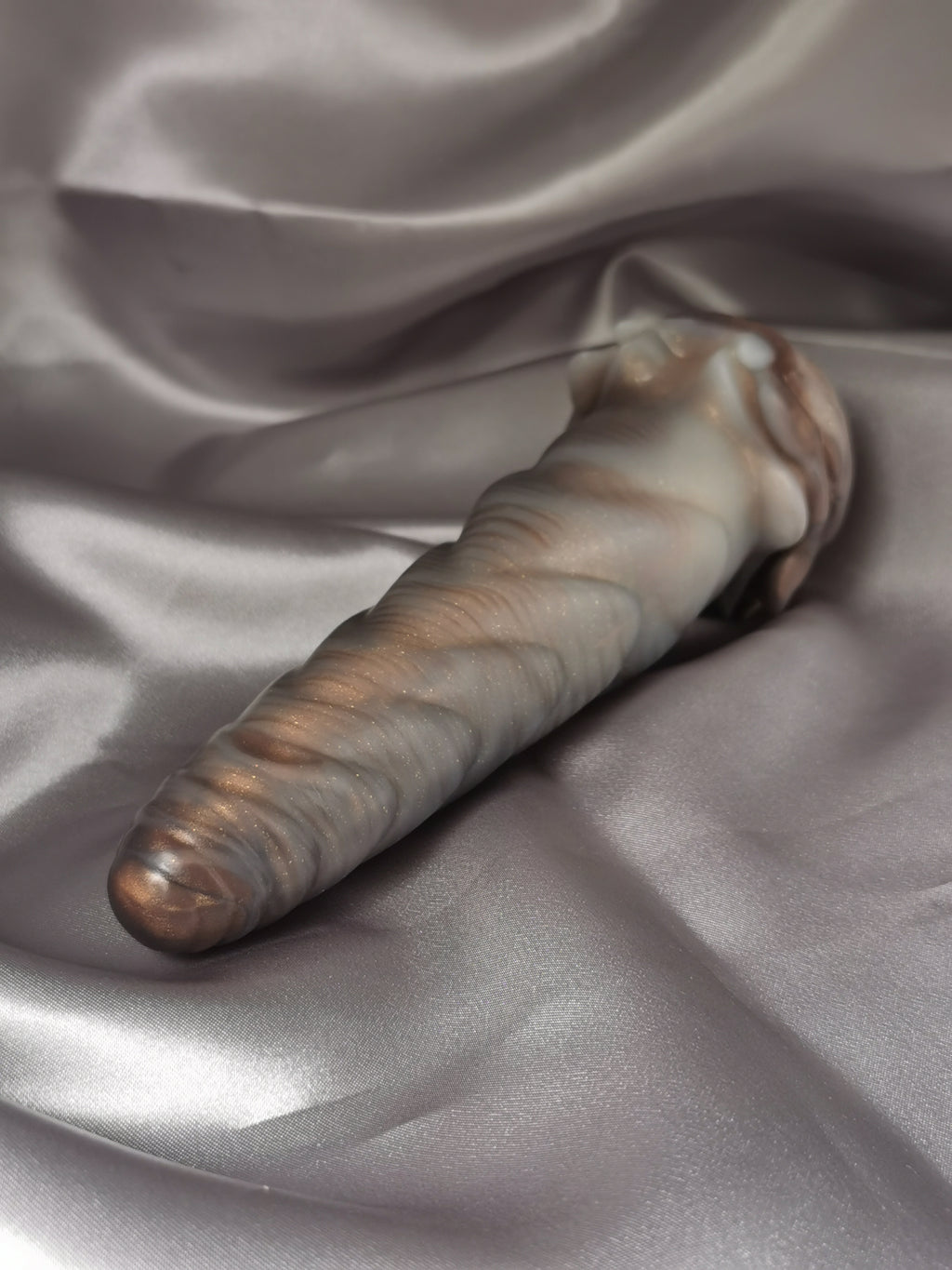 Rapture Brown Transluscent Golden Sparkles (Medium, Medium A10)