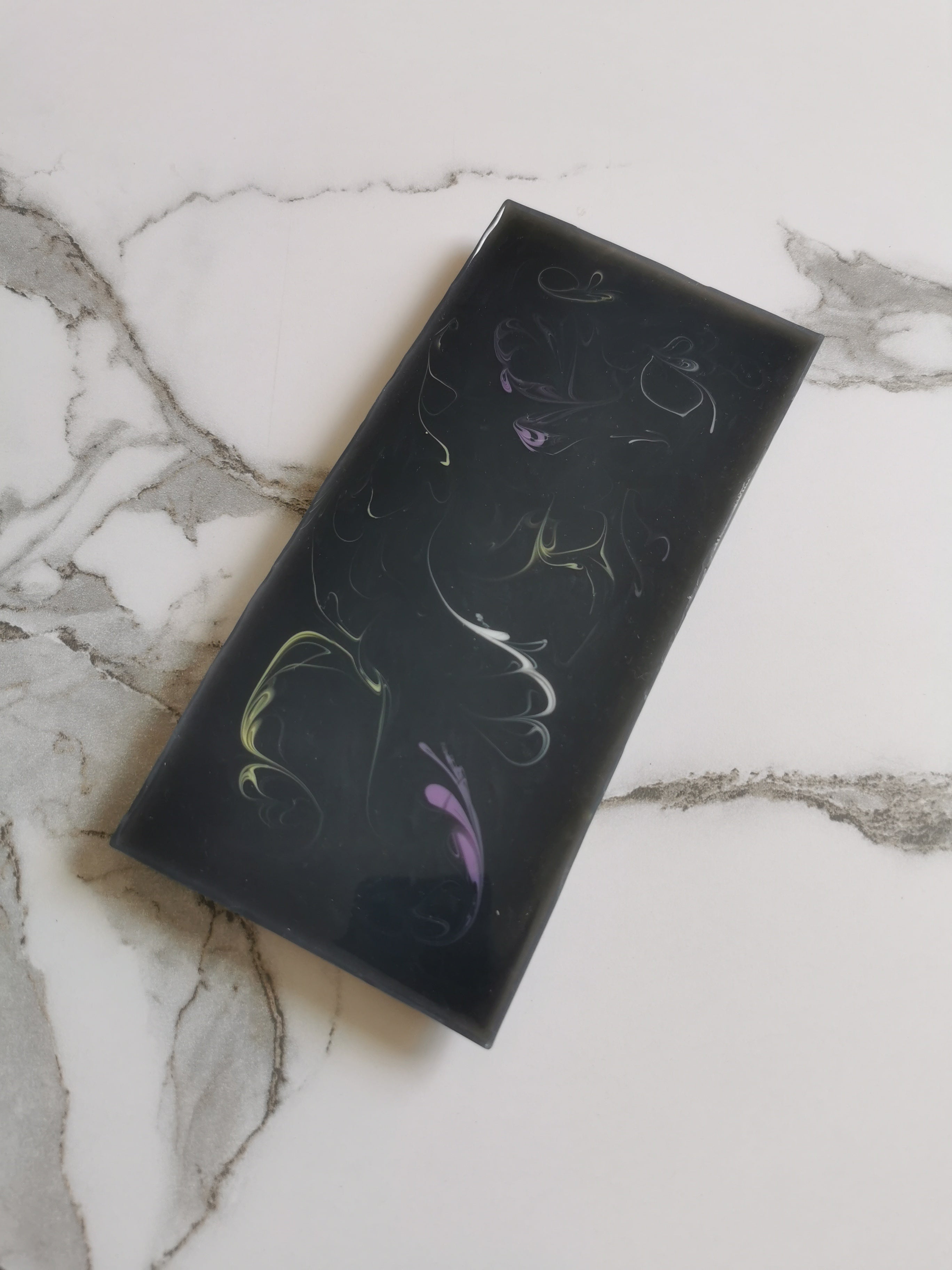 Nexus Checkerboard White Purple Yellow (Medium, Medium-Soft 00-50)