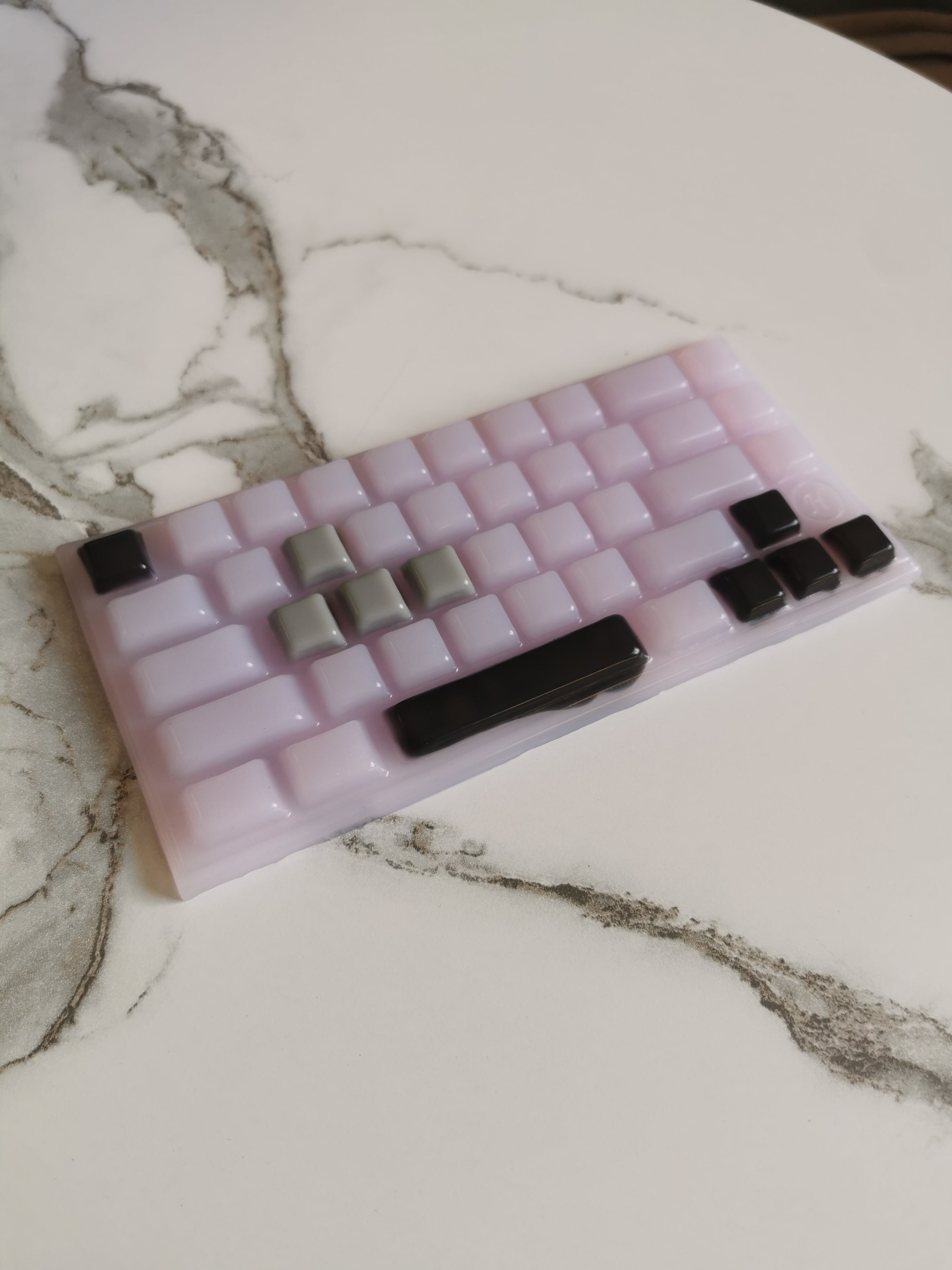 Nexus Translucent Black and Grey Keys (Medium, Extra-Soft 00-20)