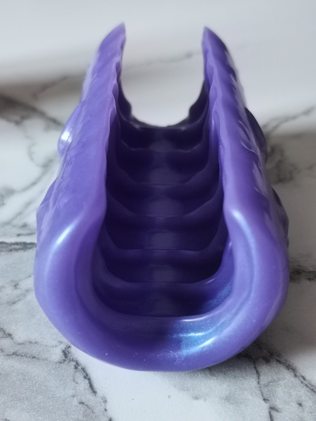 Radiance Purple with Blue Colorshift (Medium, Soft 00-30)