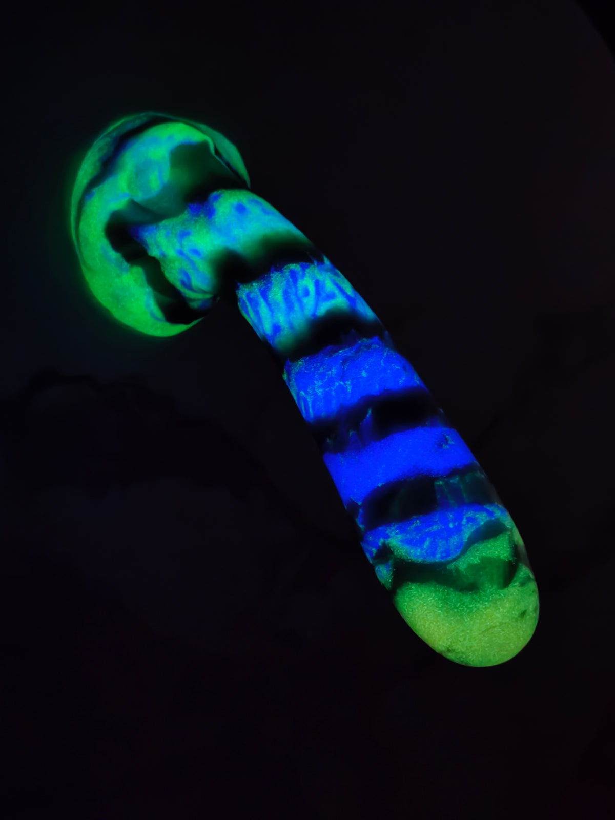 Wonder Spooky Spiral GITD (Large, Medium-Soft 00-50)